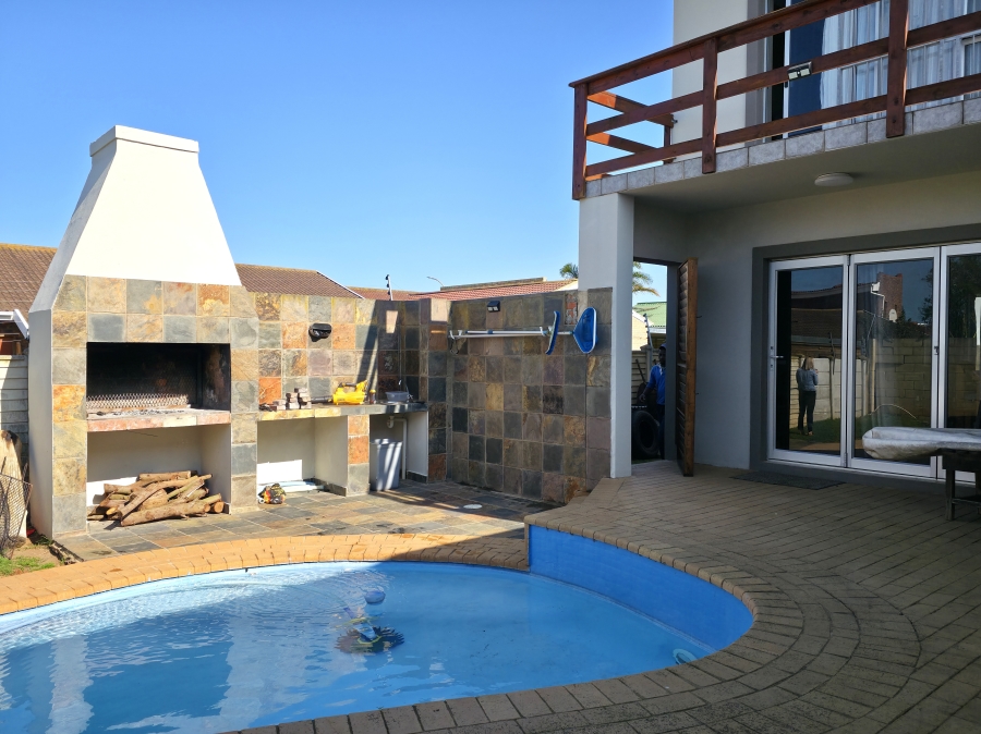3 Bedroom Property for Sale in Noorsekloof Eastern Cape